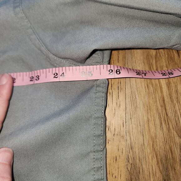 Cabela's Long Sleeve Button Up Light Grey Shirt Sz L - Picture 4 of 5